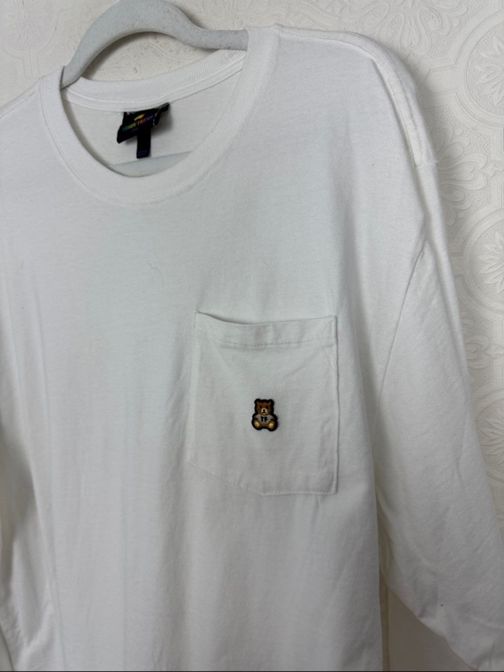 Teddy Fresh White Long Sleeve Pocket Tee Bear Logo Oversized 2XL - Picture 5 of 7